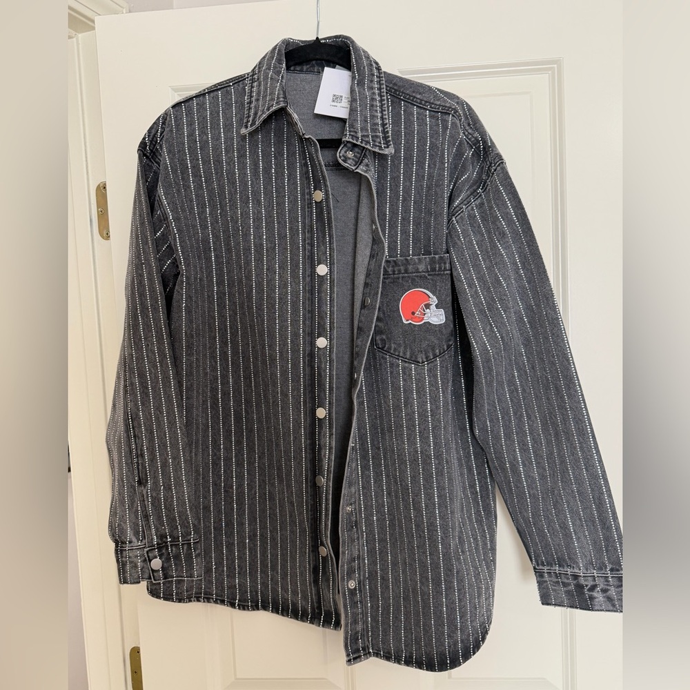 Fanatics Black and White Striped Shirt Jacket